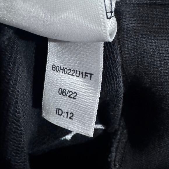 Psycho Bunny Youth L Patch Graphic Hoodie Black | Boys 12 - Picture 9 of 10